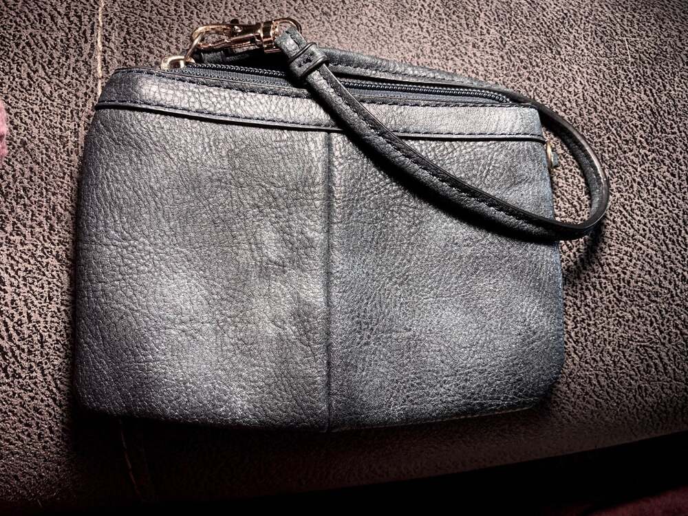 Leather Wallet Blue Wilsons